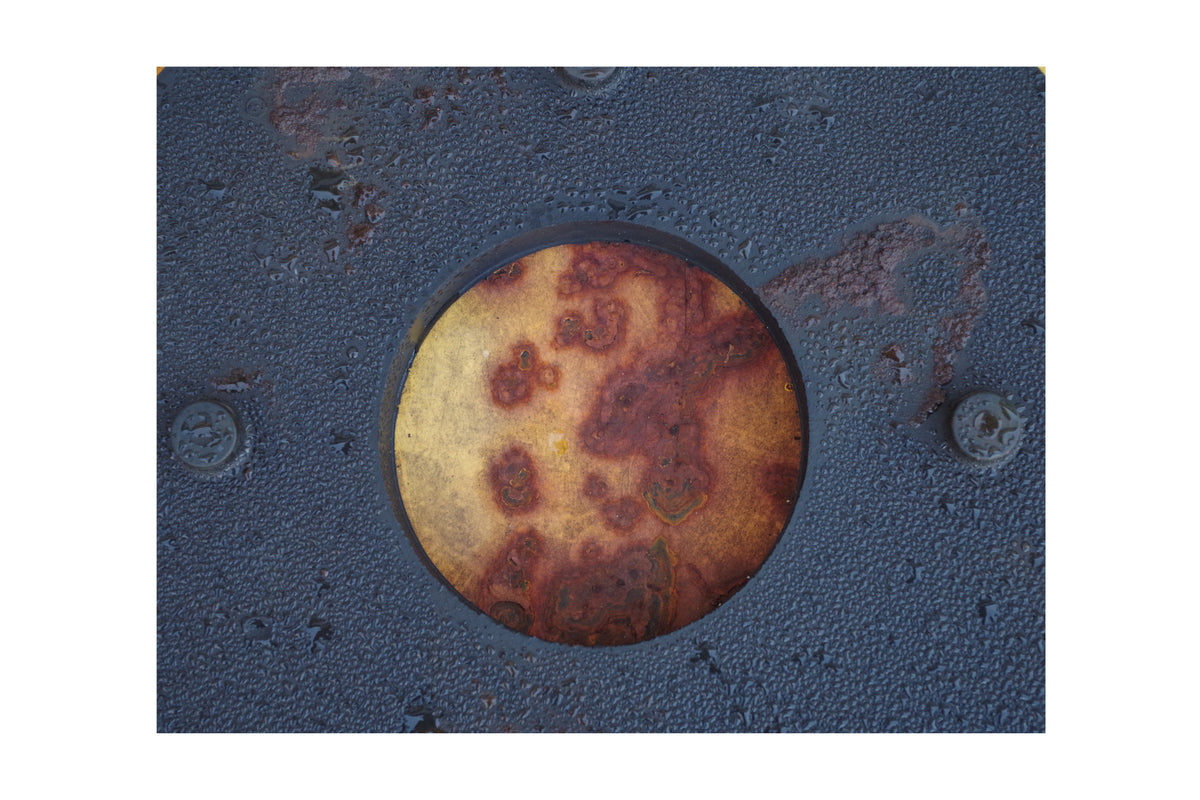 Circled Rust – Fine Art Paper Print